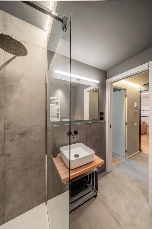 Casa Da Anna, Centro Storico Alloggio Di Design, Con Parcheggio アルバ エクステリア 写真